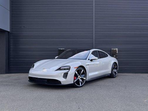 2024 Porsche Taycan GTS
