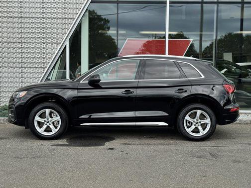 2023 Audi Q5 40 Premium