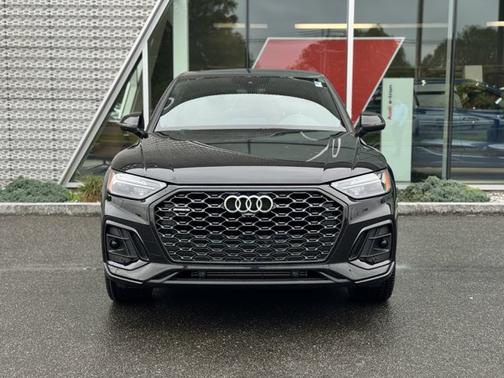 2022 Audi Q5 45 S line Premium Plus