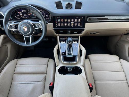 2023 Porsche Cayenne Cayenne