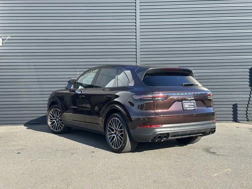 2023 Porsche Cayenne AWD