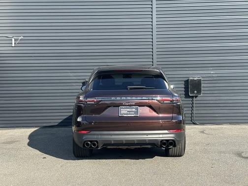 2023 Porsche Cayenne AWD