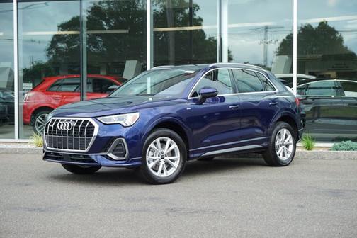 2025 Audi Q3 45 S line Premium Plus