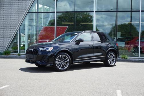 2025 Audi Q3 Premium 45 TFSI S line quattro Tiptronic