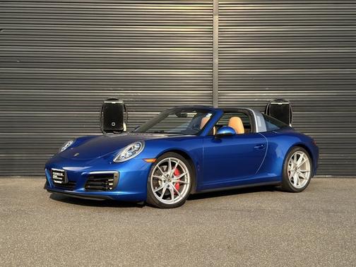 2017 Porsche 911 Targa 4S