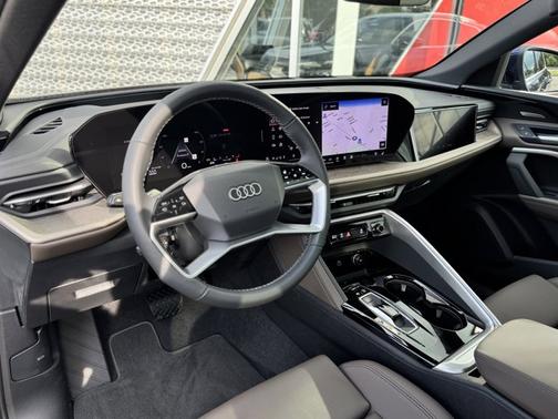 2025 Audi Q5 Prestige