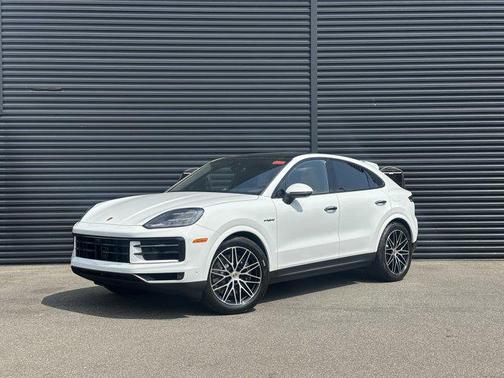 2025 Porsche Cayenne E-Hybrid