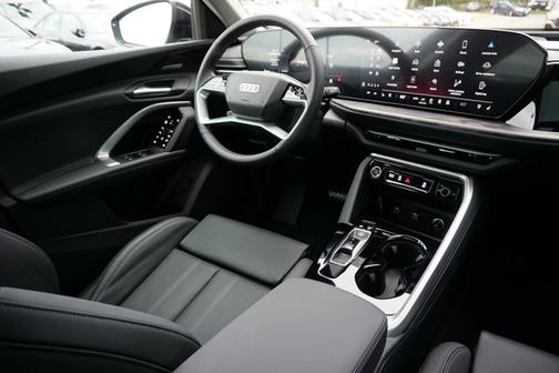 2025 Audi Q5 Premium Plus