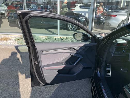 mythos black metallic 2026 Audi RS 3 TFSI quattro S tronic