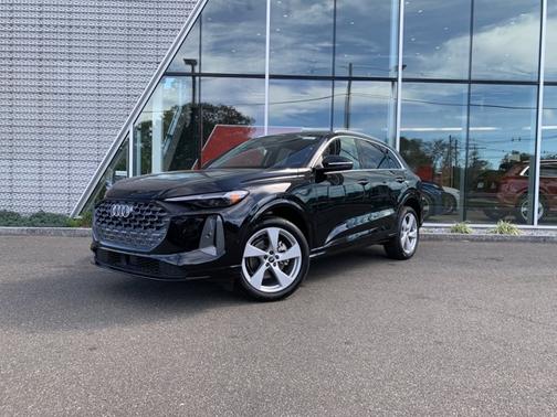 2025 Audi Q5 Premium Plus