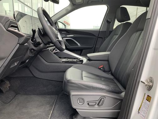 2025 Audi Q5 Premium Plus TFSI quattro S tronic