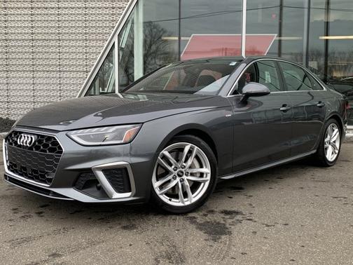 2023 Audi A4 45 S line Premium Plus