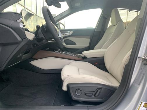 2025 Audi A5 Premium Plus TFSI quattro S tronic