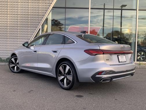 2025 Audi A5 Premium Plus TFSI quattro S tronic