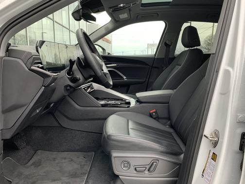 2025 Audi Q5 Premium Plus TFSI quattro S tronic