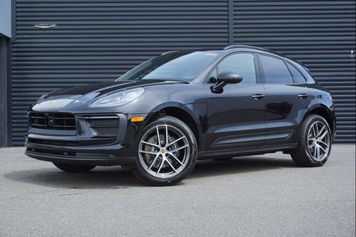 Jet Black Metallic 2026 Porsche Macan Macan