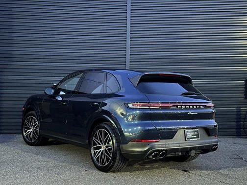 2025 Porsche Cayenne Cayenne