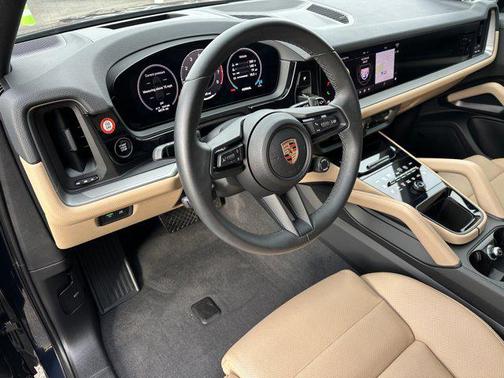 2025 Porsche Cayenne Cayenne