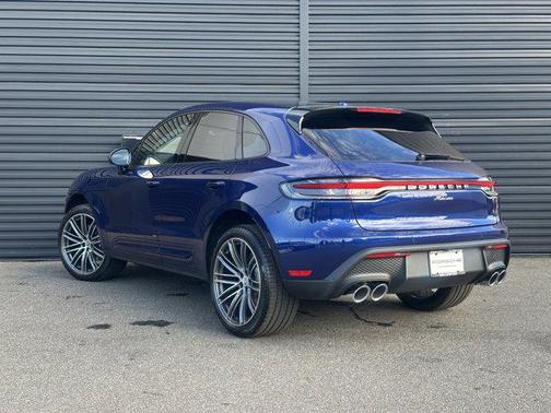 2026 Porsche Macan AWD