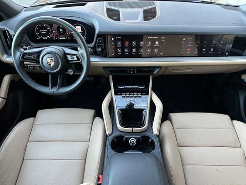 2025 Porsche Cayenne Cayenne