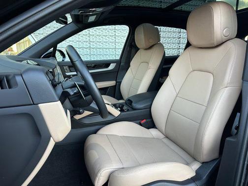 2025 Porsche Cayenne Cayenne