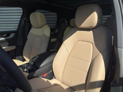 2025 Porsche Cayenne Cayenne