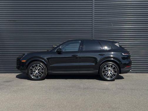 2025 Porsche Cayenne Cayenne