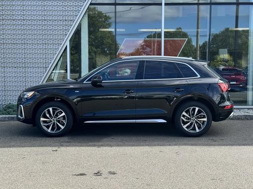 2023 Audi Q5 45 S line Premium Plus