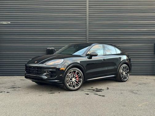 2026 Porsche Cayenne GTS