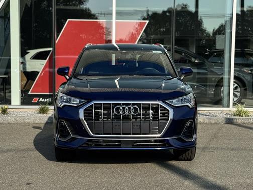 2025 Audi Q3 45 S line Premium Plus