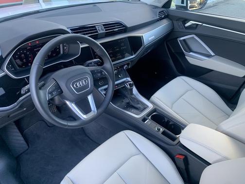 2025 Audi Q3 45 S line Premium Plus