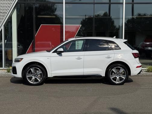2025 Audi Q5 45 S line Premium