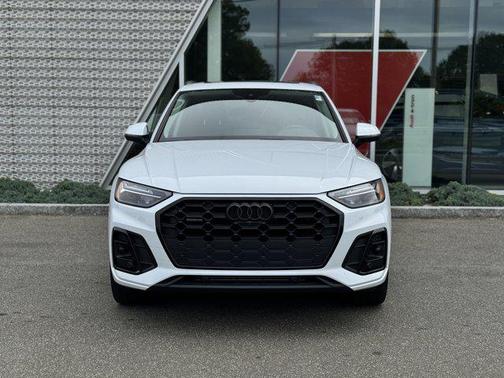 2023 Audi Q5 45 S line Premium Plus