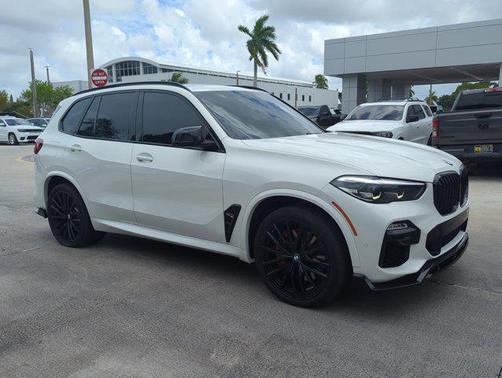Alpine White 2021 BMW X5 M50i