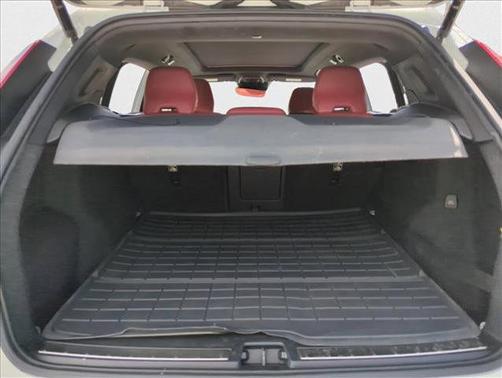 2019 Volvo XC40 T5 Inscription
