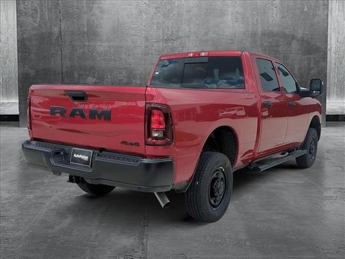 2025 RAM 2500 Tradesman Crew Cab 4x4 6'4' Box