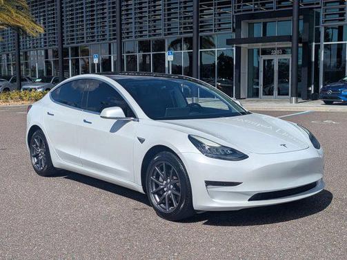 2019 Tesla Model 3 Standard Range Plus
