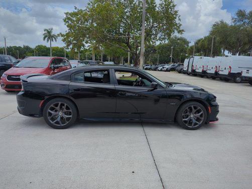 2019 Dodge Charger R/T