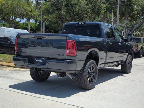 2025 RAM 2500 Laramie Crew Cab 4x4 6'4' Box