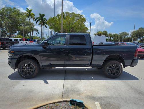 2025 RAM 2500 Laramie Crew Cab 4x4 6'4' Box
