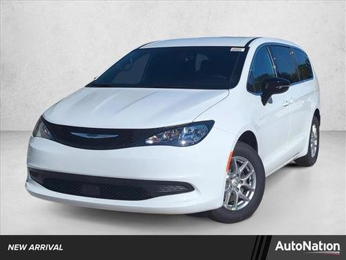 2026 Chrysler Voyager LX