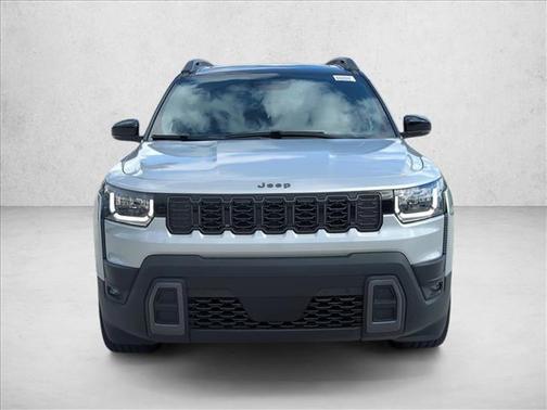 Silver Zynith Clearcoat 2026 Jeep Cherokee Overland