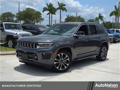 2022 Jeep Grand Cherokee Overland