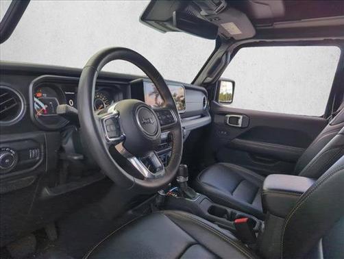 2024 Jeep Wrangler 4-Door Sahara 4x4