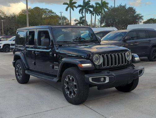 2024 Jeep Wrangler 4-Door Sahara 4x4