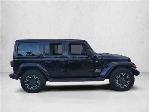 2024 Jeep Wrangler 4-Door Sahara 4x4