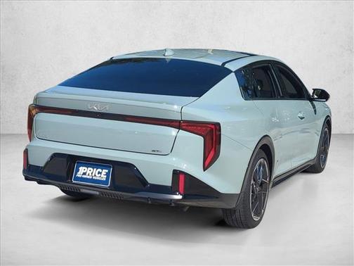 2025 Kia K4 GT-Line