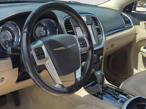 2011 Chrysler 300 Limited