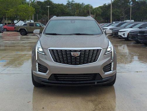 2023 Cadillac XT5 Luxury