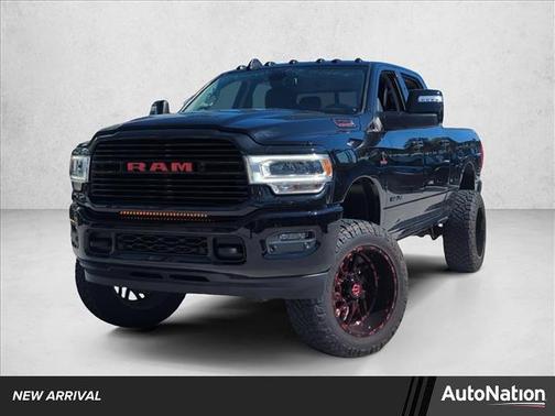 2023 RAM 2500 Laramie Crew Cab 4x4 6'4' Box